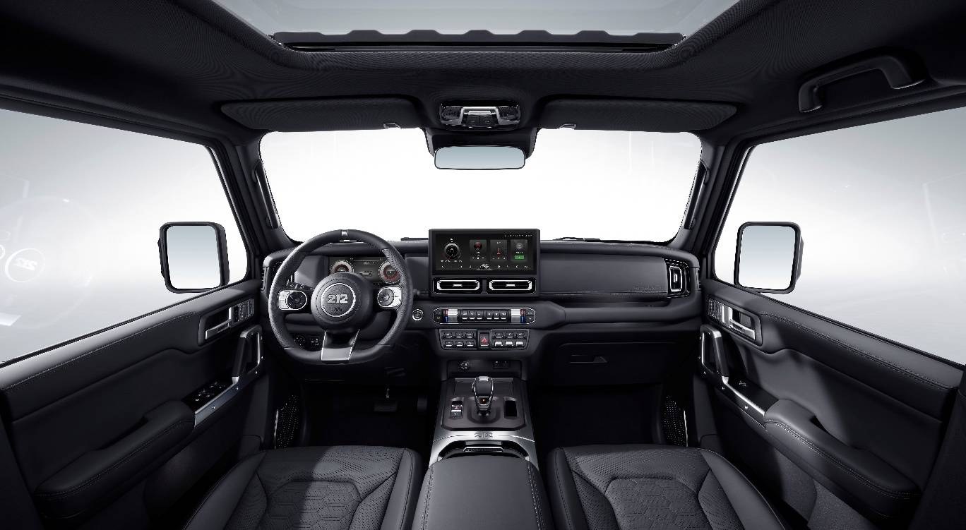 柴油動力逆襲!212 T01如何用1000km續航重新定義硬派越野經濟性?