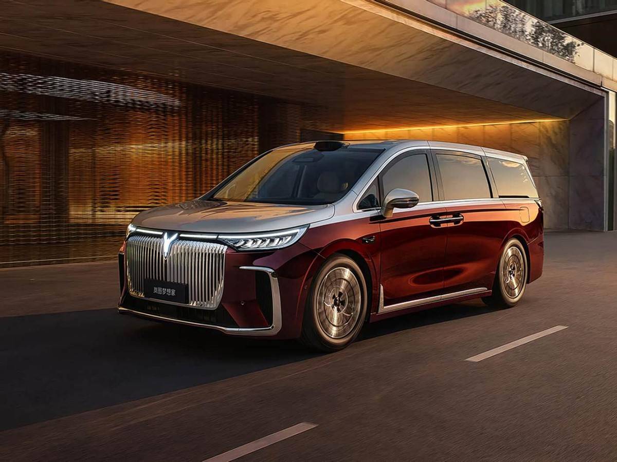 實力硬剛百萬級豪華MPV!2026款嵐圖夢想家預售價38.99萬元起