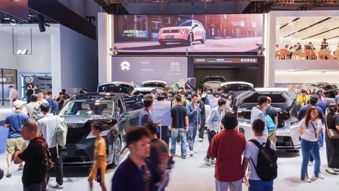 樂(lè)道L90與全新ES8的“雙響炮”“四季度盈利”已經(jīng)成為不容有失的“軍令狀”