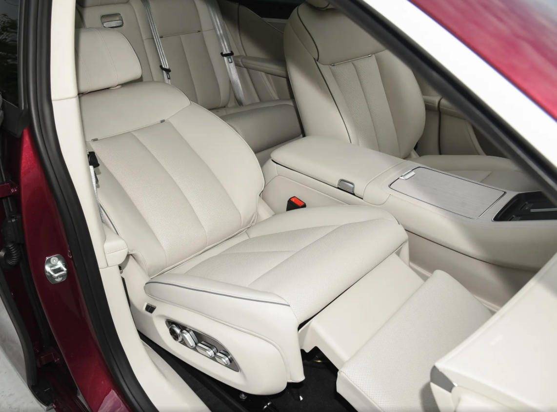 享界S9T對比奧迪E5,30萬預算,純電旅行車怎么選?