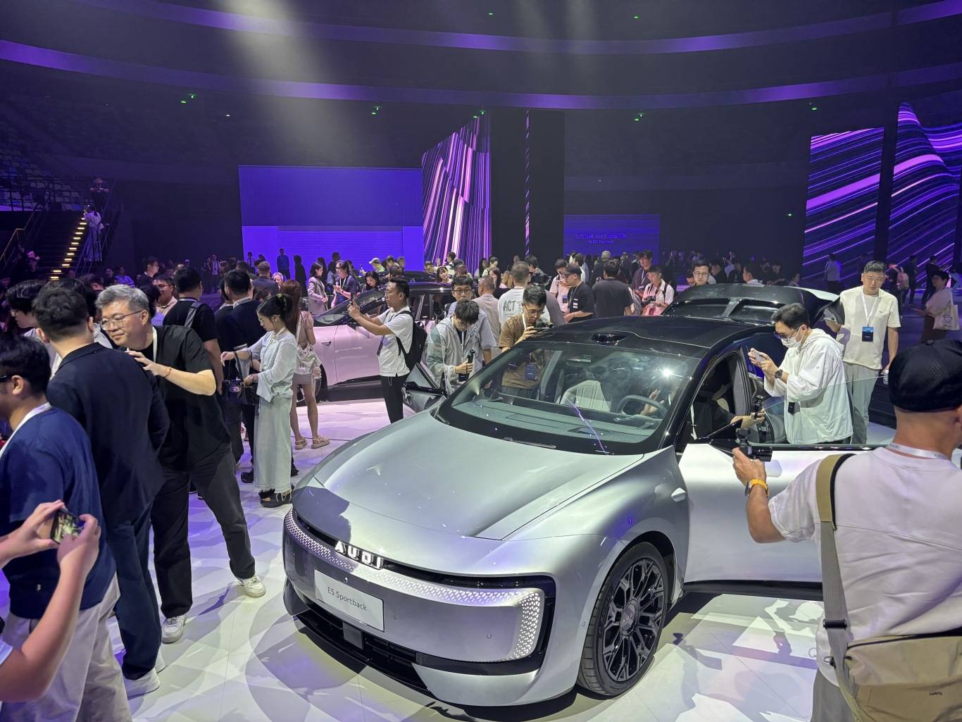 22萬級豪華電動轎跑,奧迪E5 Sportback上市30分鐘訂單破萬