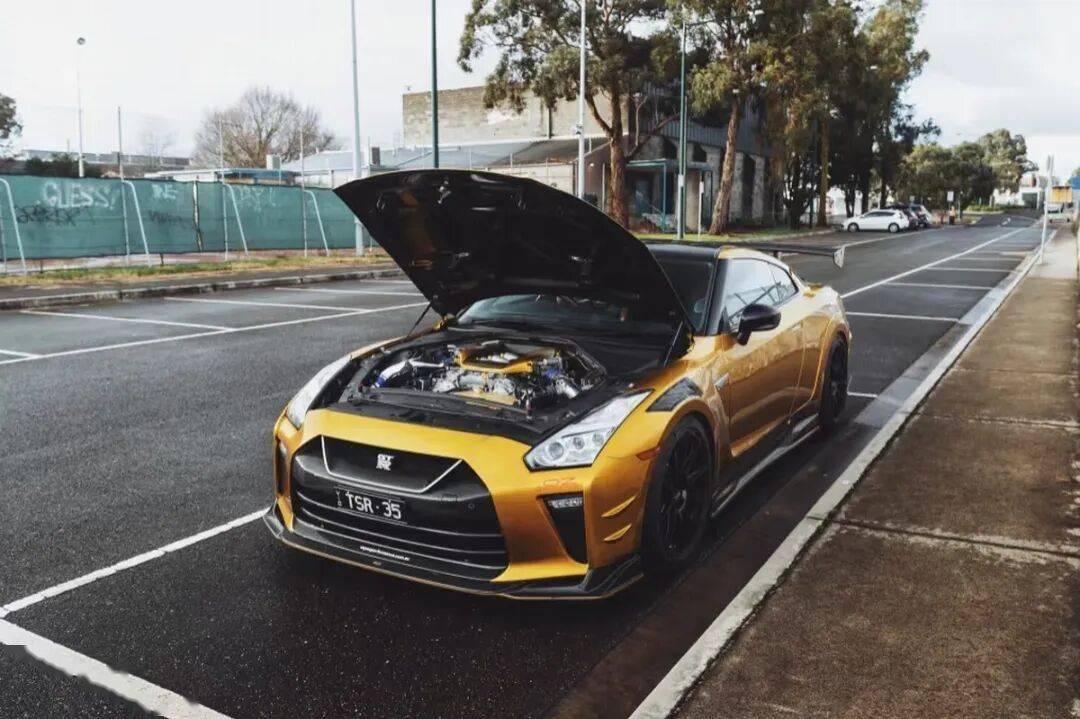 INNO的這款Top Secret R35,不經意買到的香港車仔展限定,成海景了!