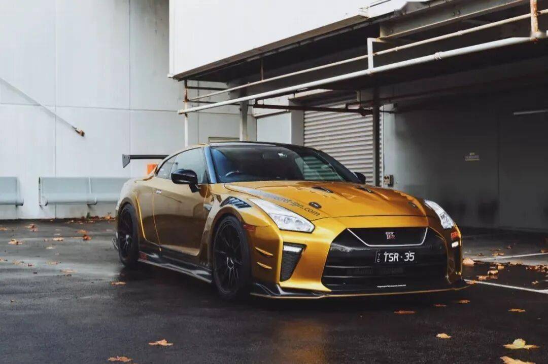 INNO的這款Top Secret R35,不經意買到的香港車仔展限定,成海景了!