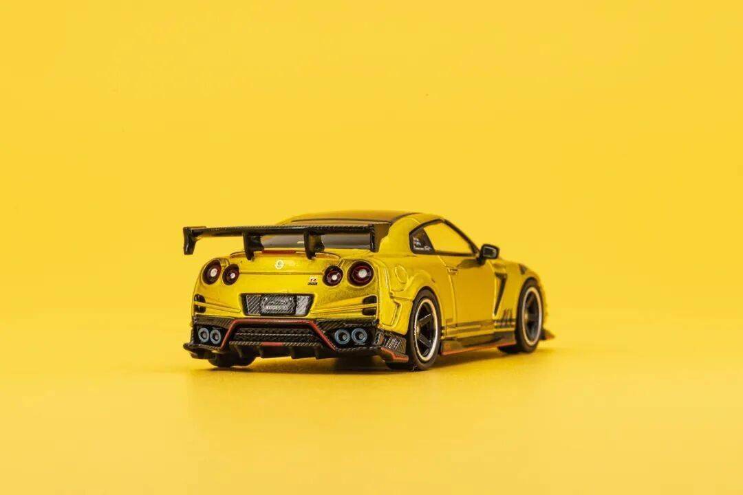 INNO的這款Top Secret R35,不經意買到的香港車仔展限定,成海景了!