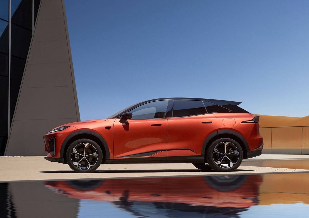 15.39萬起,2026款深藍S07上市!中型SUV,增程/純電,配華為智駕