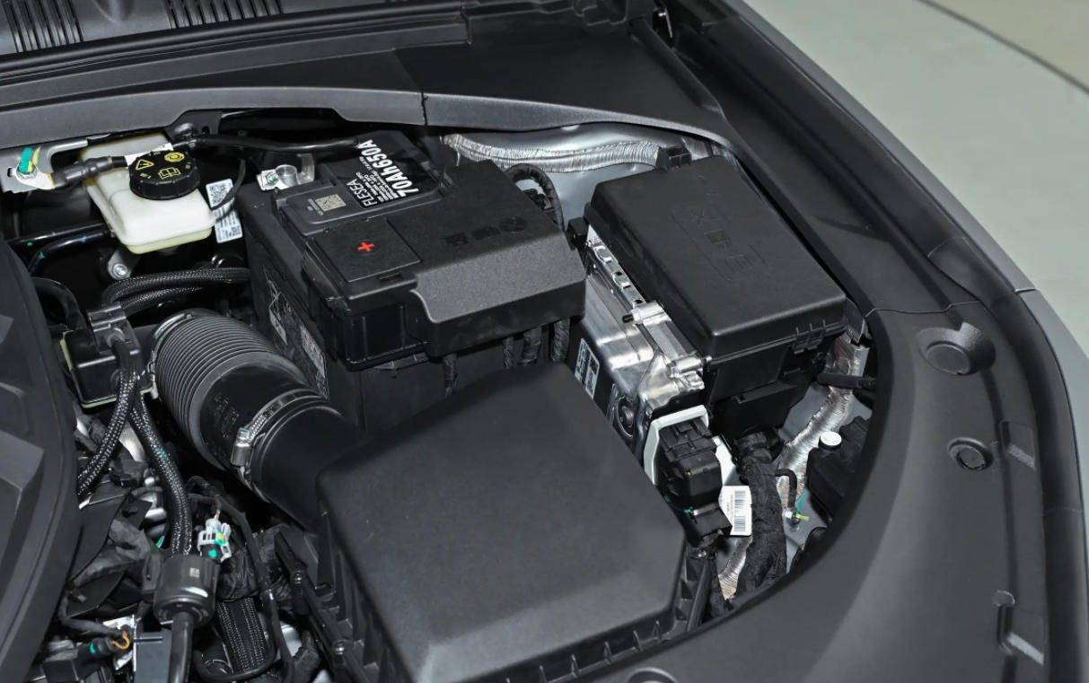 2026款星瑞東方曜對比老款,換裝領克03+同款“心臟”