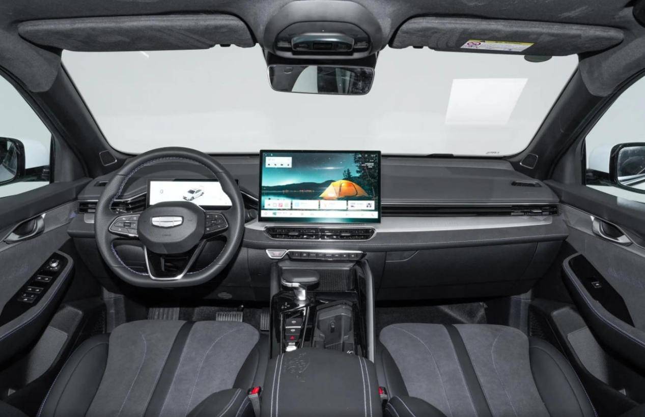 2026款星瑞東方曜對比老款,換裝領克03+同款“心臟”