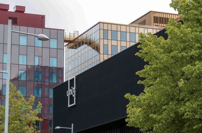 吉利瑞典研發(fā)中心秀肌肉 鏡頭里的極氪9X產(chǎn)房