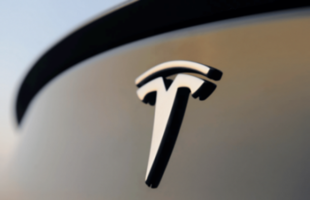 丐版Model Y多項減配,比毛坯房還嚇人,15萬會賣爆嗎?