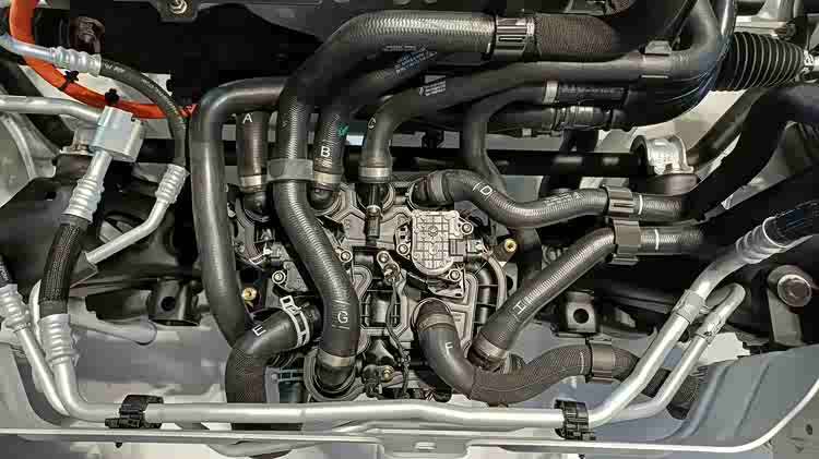 六年磨一劍,保時捷電動化即將由純電版卡宴引發質變