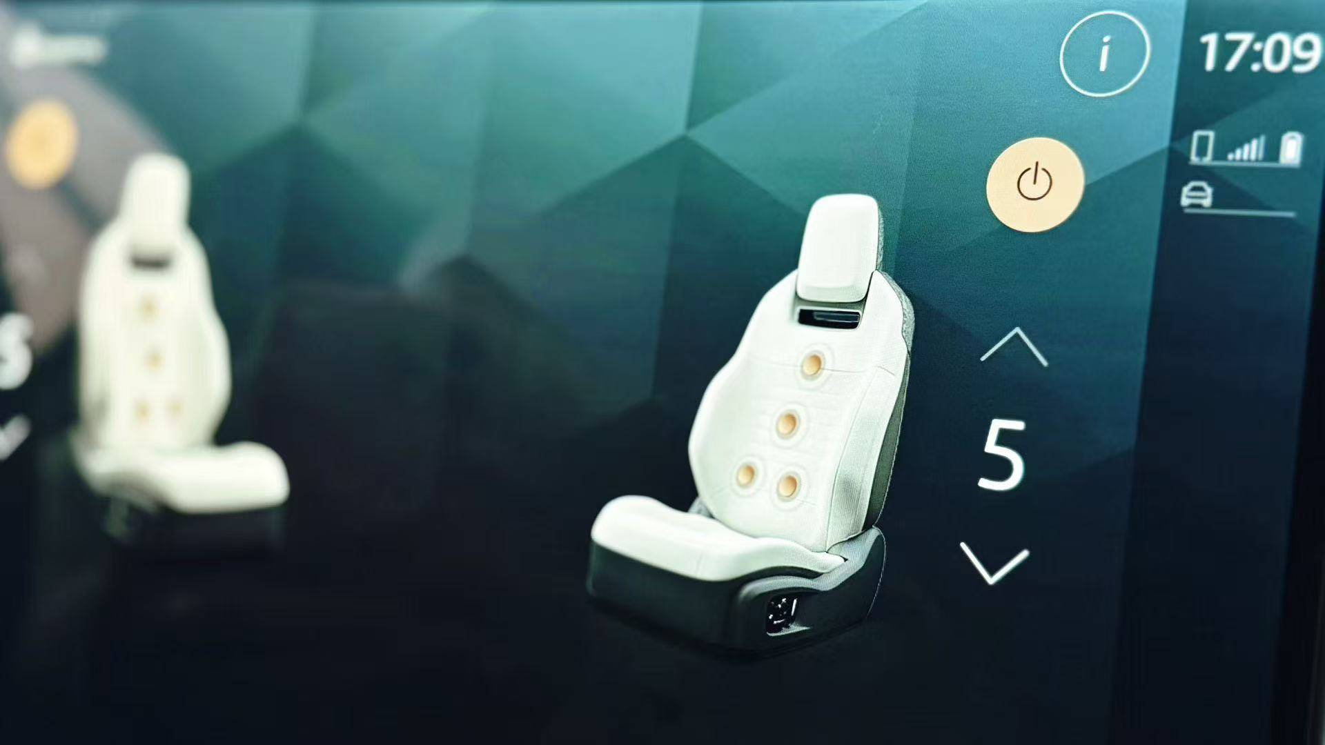 擁有路虎衛士OCTA的人,大概率也擁有值得羨慕的人生