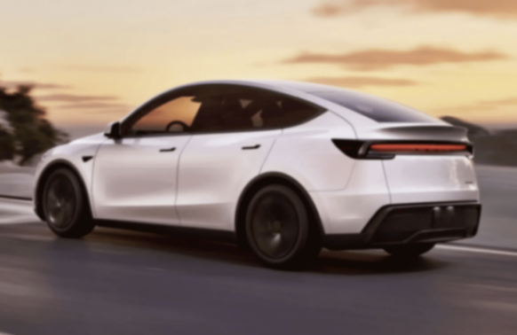 新款特斯拉Model 3還賣23.55萬起,至少比理想i6便宜