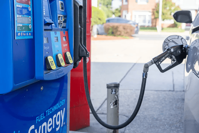 全球主流車企產(chǎn)業(yè)政策在2025年轉向,中國轉不轉?