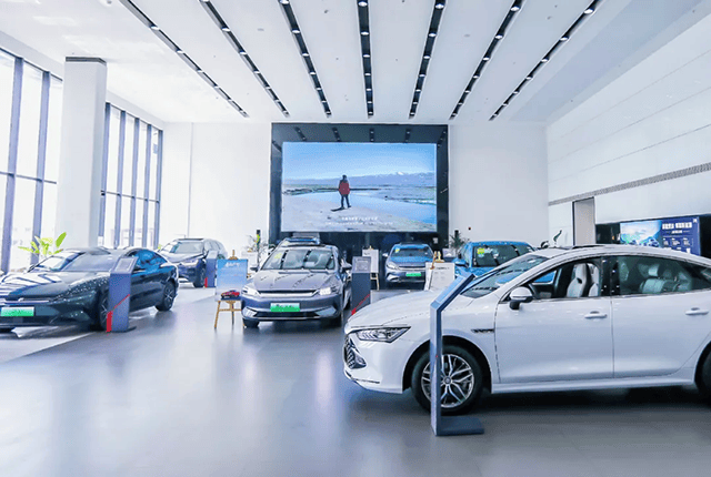 全球主流車企產(chǎn)業(yè)政策在2025年轉向,中國轉不轉?