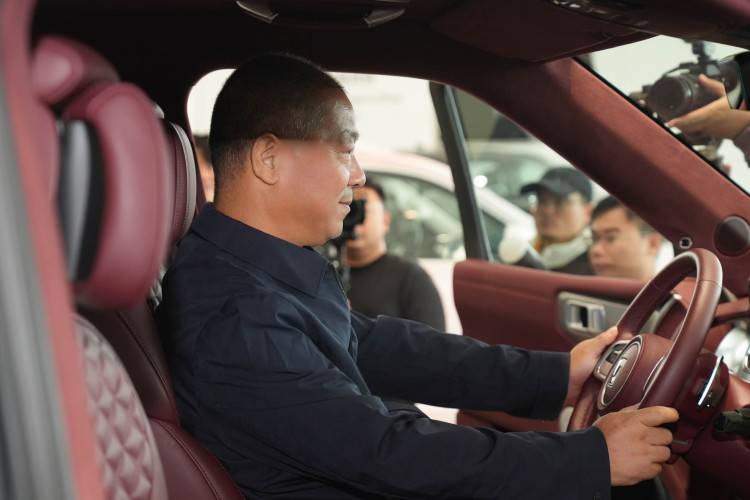 長城汽車簽約極地科考 坦克300柴油版將征戰(zhàn)南極