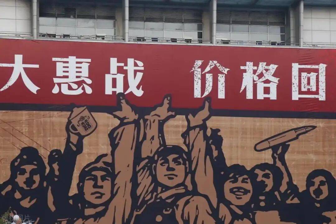 2026年1月1日起,車輛購置稅有兩大變化:一是由免征變為減半征收,二是減免車輛購置稅新能源汽車產品技術有明確要求