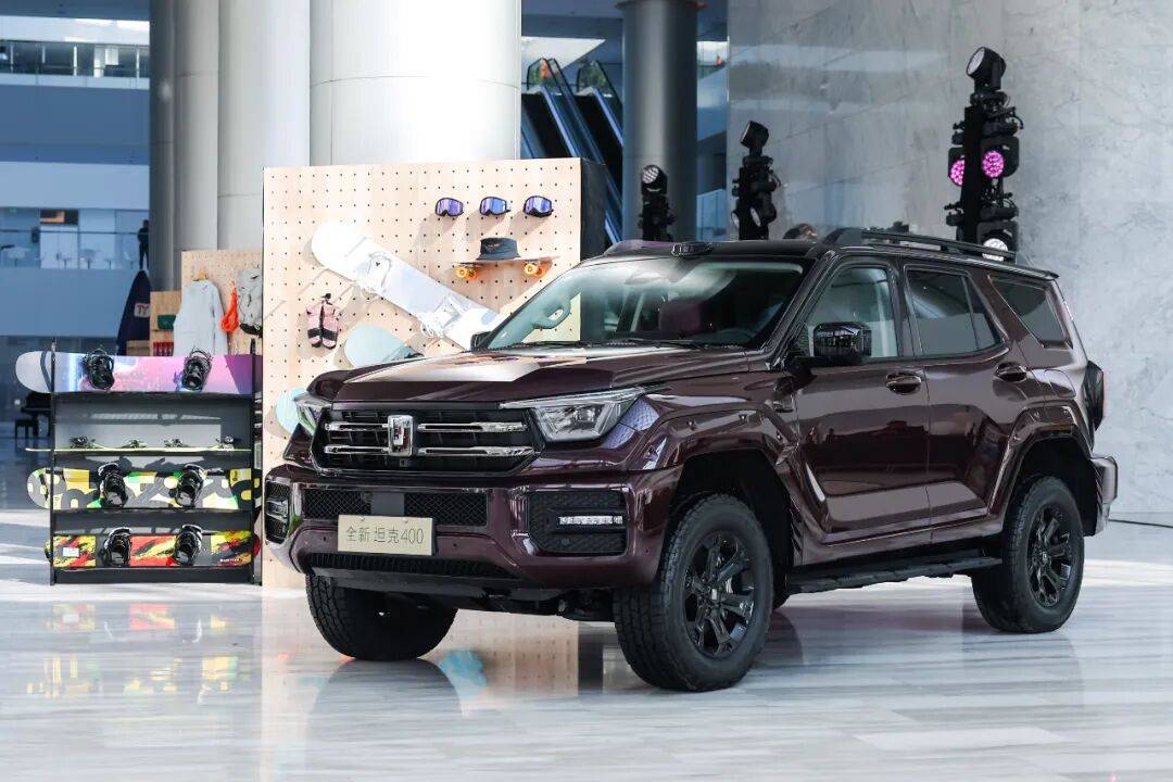 30.98萬元起,全新坦克400預(yù)售:舒適性和智能化是重點