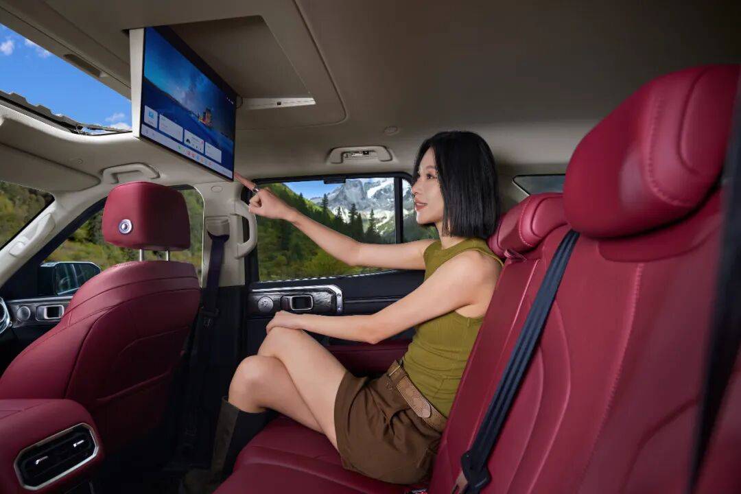 30.98萬元起,全新坦克400預(yù)售:舒適性和智能化是重點