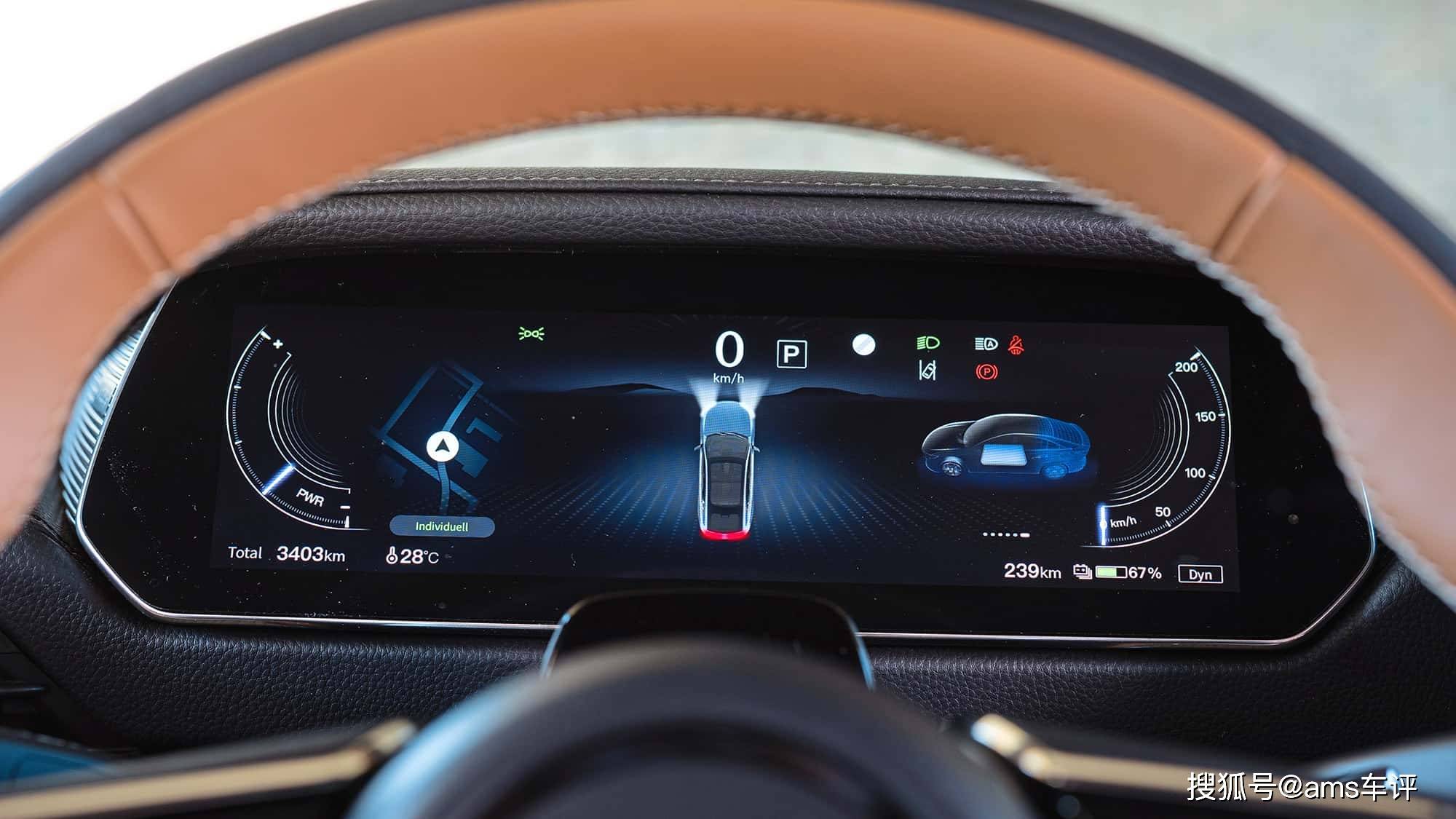 從燃油到電動,試駕馬自達6e能否撐起“馬6”的名號?