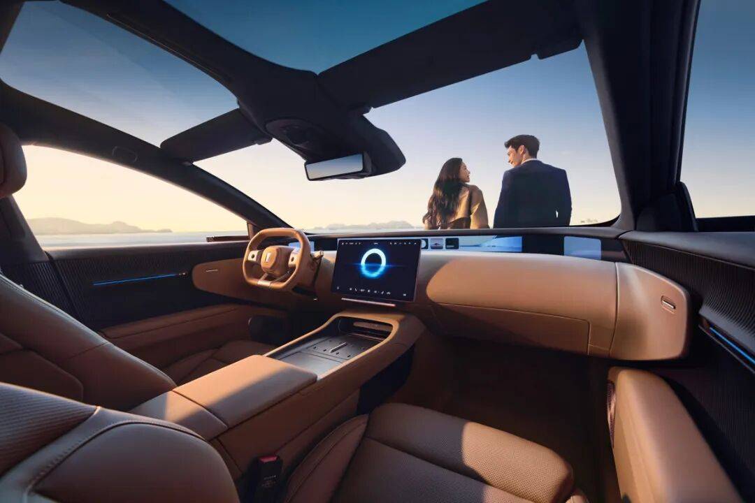 阿維塔12四激光版正式上市 售25.99萬(wàn)元起