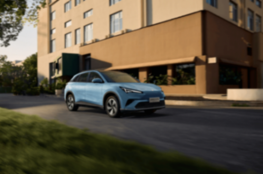 左手最擬人NOA,右手最像純電的增程,全新阿爾法T5上市10.98萬起