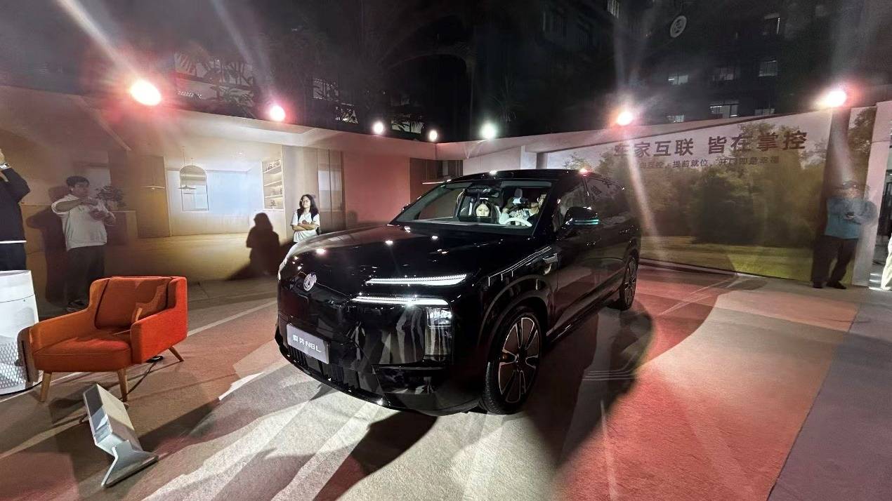 高端化戰(zhàn)略重棋落子 騰勢(shì)N8L以29.98萬起售價(jià)切入市場(chǎng)帶來變局