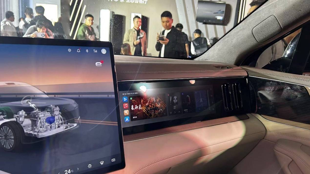 高端化戰(zhàn)略重棋落子 騰勢(shì)N8L以29.98萬起售價(jià)切入市場(chǎng)帶來變局