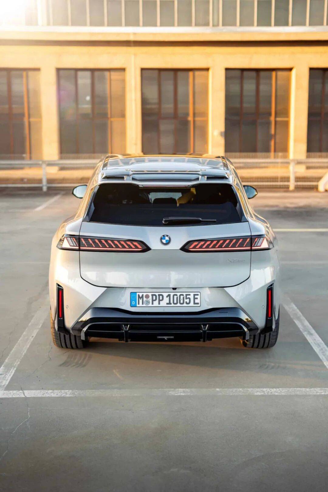 激光尾燈、龍鱗尾燈…這些寶馬尾燈帥炸了!