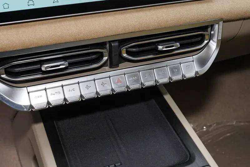 鄭州日產全新皮卡鋒坦Frontier Pro開啟預售 17.69萬起/三種動力可選