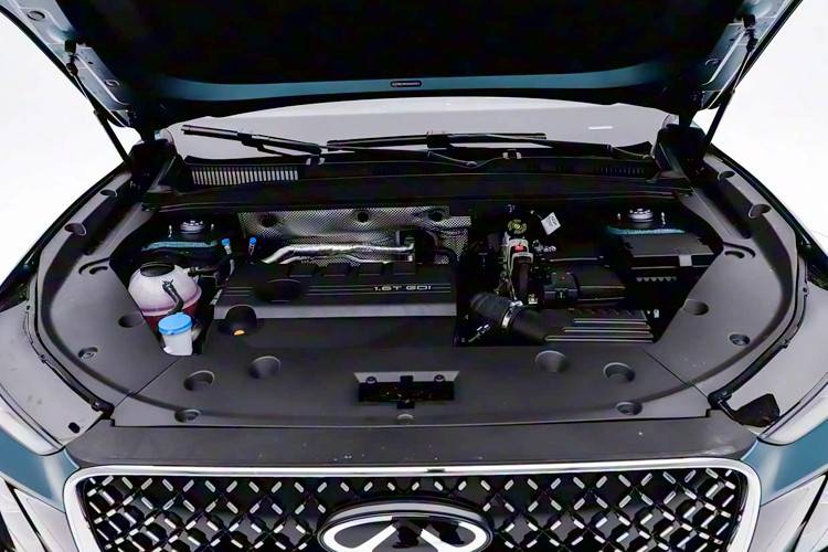 瑞虎8下月?lián)Q代上市,帶來2種外形+2種內(nèi)飾!