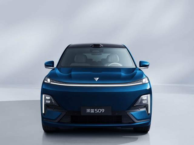 20款6座SUV,一句話點(diǎn)評,預(yù)估零跑D19起售價(jià)22.99萬起