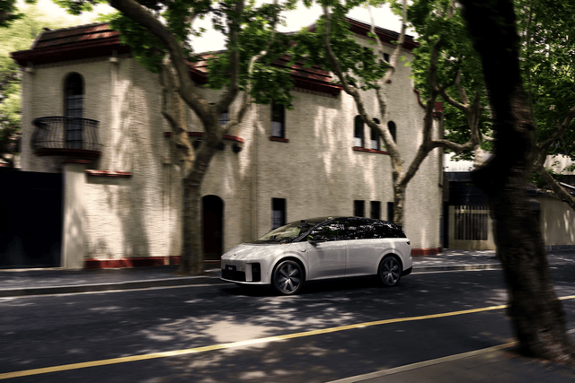 20款6座SUV,一句話點(diǎn)評,預(yù)估零跑D19起售價(jià)22.99萬起