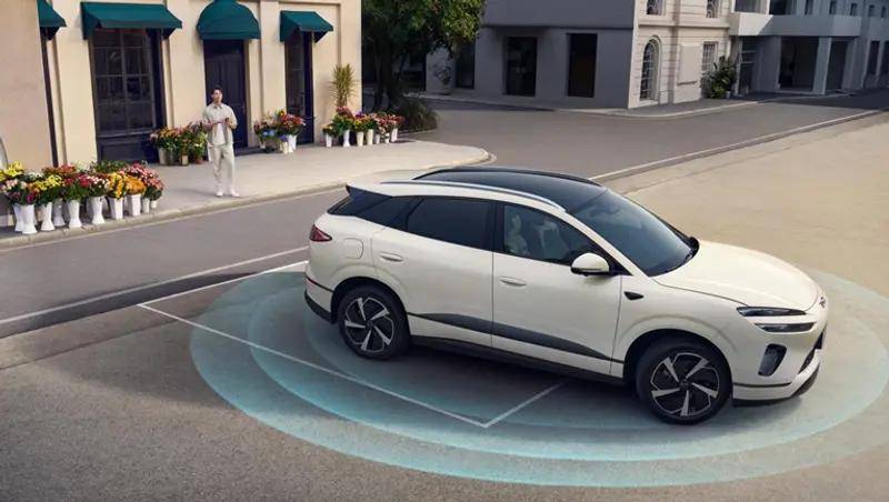 百日十萬輛!比亞迪海獅06締造行業(yè)新速度