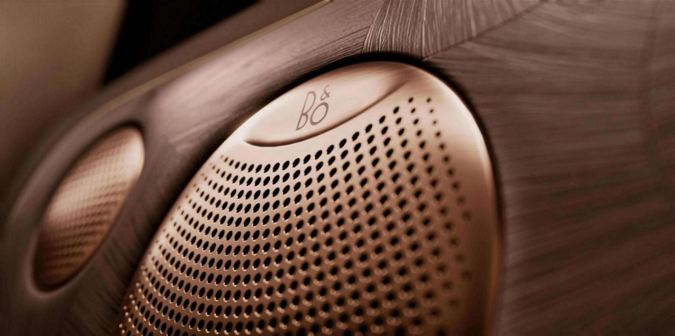 上汽旗艦放手一搏!智己LS9預售33.69萬元起