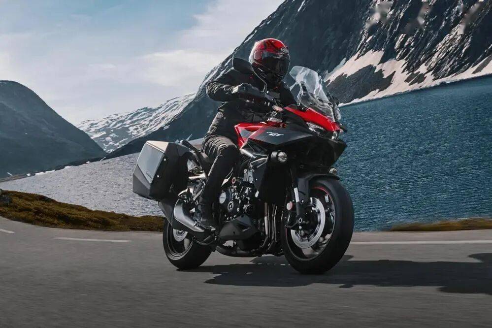 本田V3增壓發動機實車亮相!E-Clutch加速普及,多款新車登場