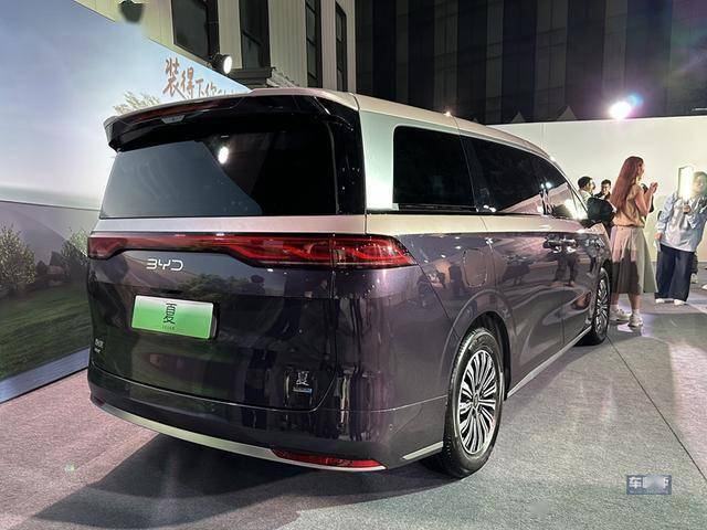 比亞迪夏“殺瘋了”:起售價(jià)低至19.68,還增加了激光雷達(dá)