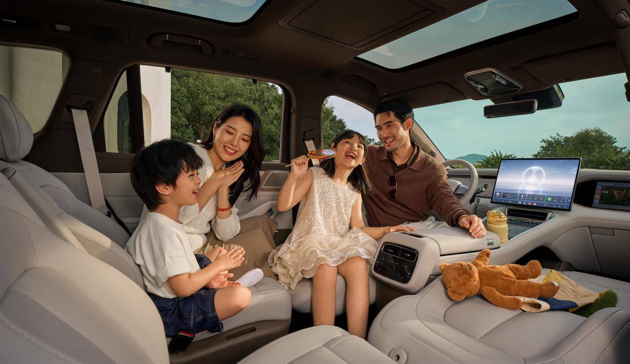 29.98萬元-32.98萬元!大六座安全豪華SUV騰勢N8L正式上市