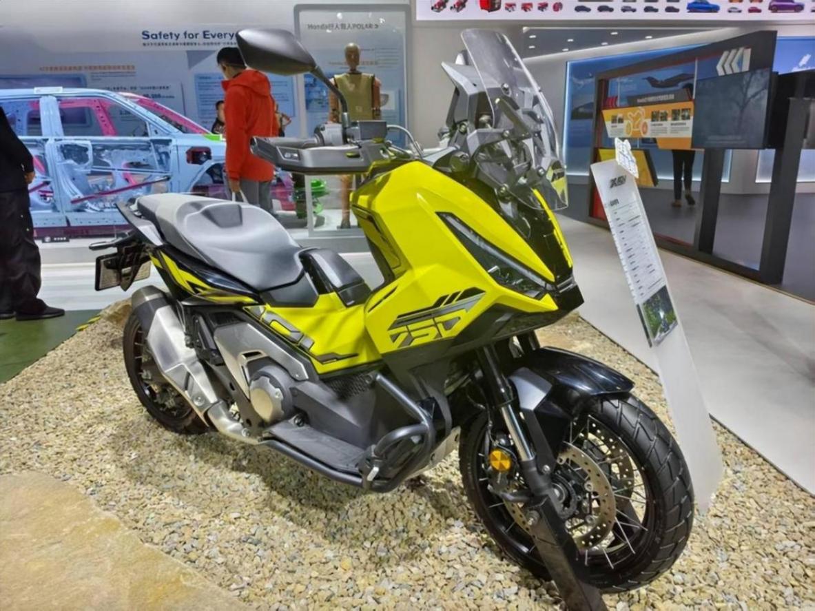 進博會也在進化,12家跨國車企亮出的“洋貨”能有多吸引人