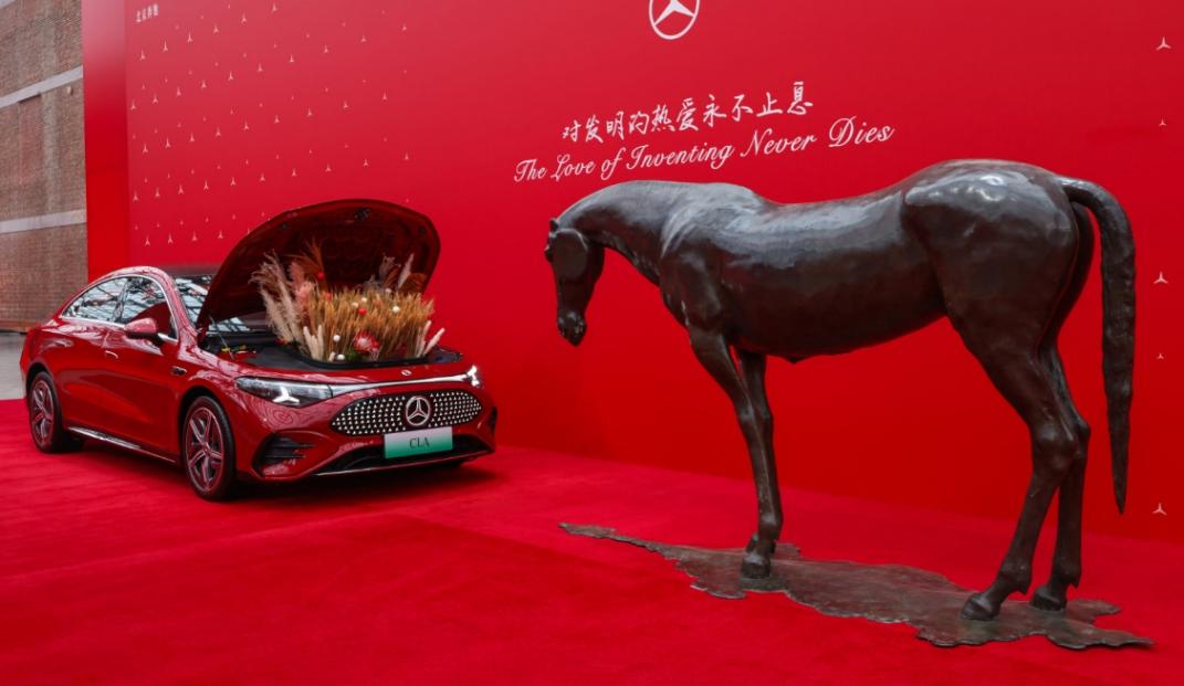 奔馳純電 CLA 的誠意,是百年豪華對電動時代的精準作答