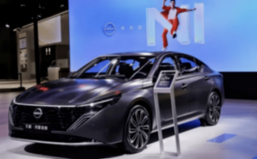 全新日產天籟實車曝光,2.0T+鴻蒙座艙,破局?