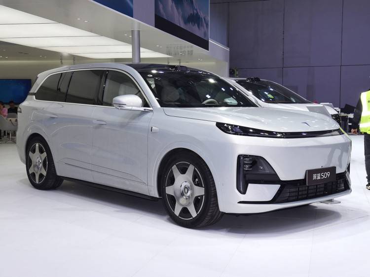 10月全尺寸SUV新能源汽車銷量排名!