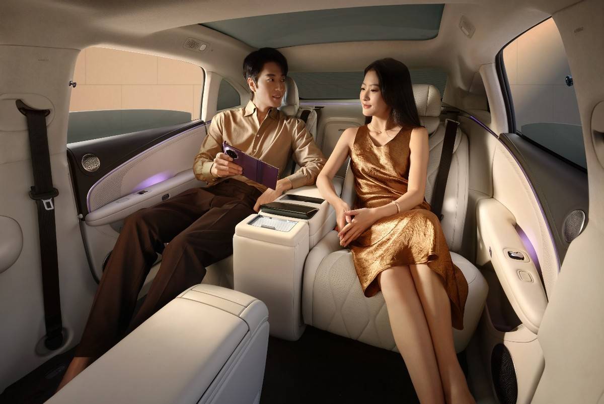 昊鉑 A800 廣州車展亮內飾,120km/h L3 智駕破局