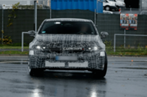 全新燃油及純電3系諜照曝光,車身面板不怎么通用
