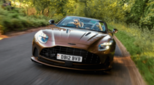 阿斯頓·馬丁DB12 Volante:拳打賓利歐陸GTC,腳踢法拉利Roma Spider