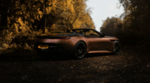 阿斯頓·馬丁DB12 Volante:拳打賓利歐陸GTC,腳踢法拉利Roma Spider