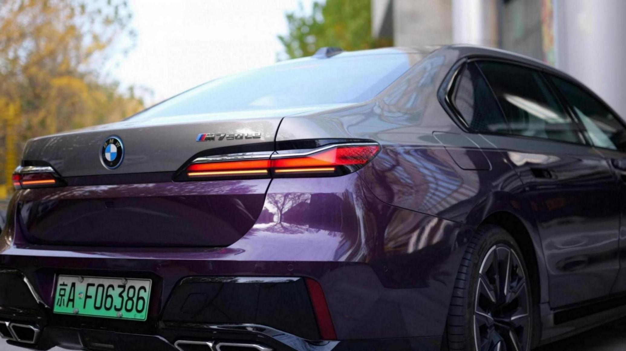 有格調有魅力的大佬座駕 試駕體驗寶馬M760Le xDrive