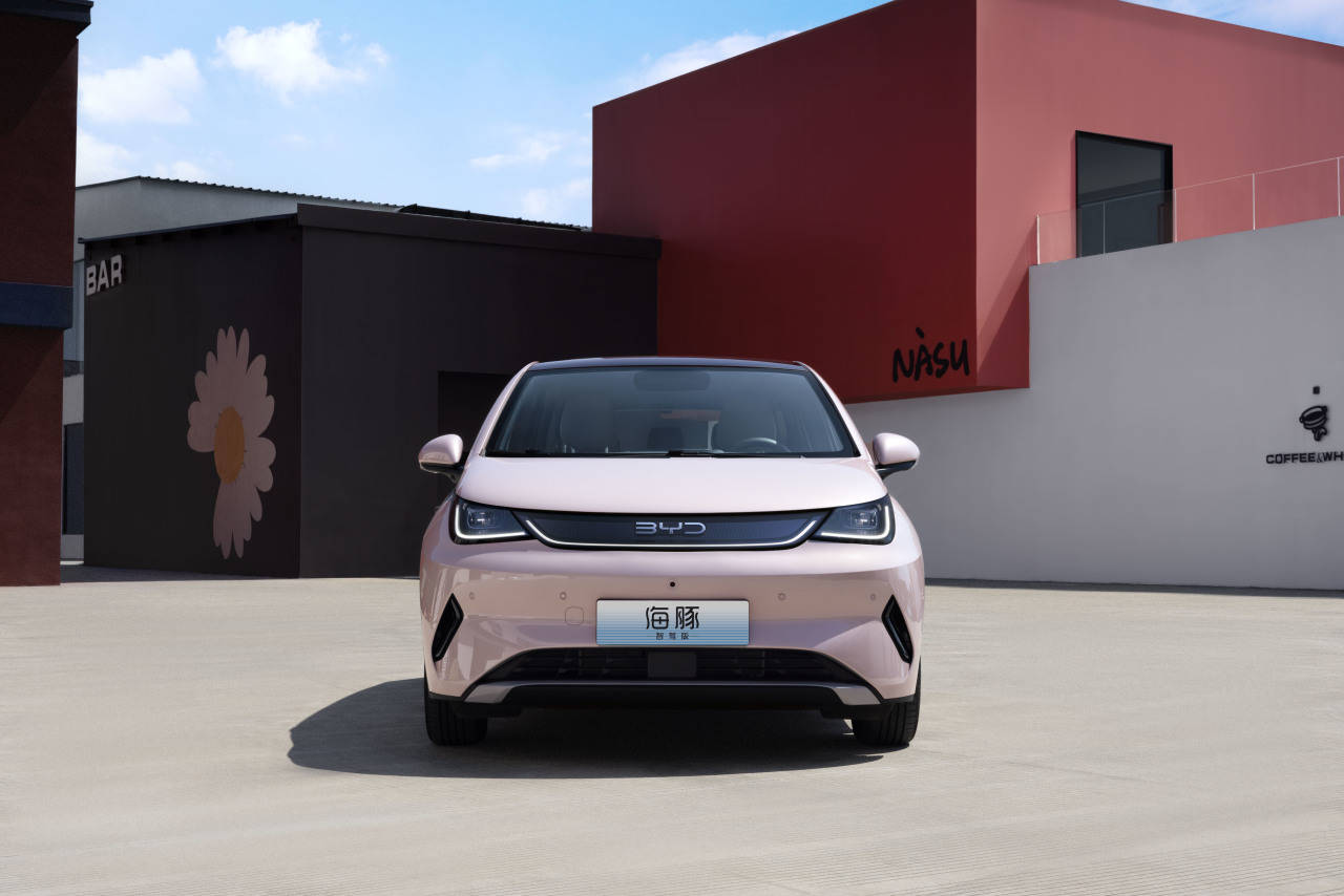 深度解析比亞迪海豚“百萬之路”:什么才叫A0級(jí)純電標(biāo)桿?