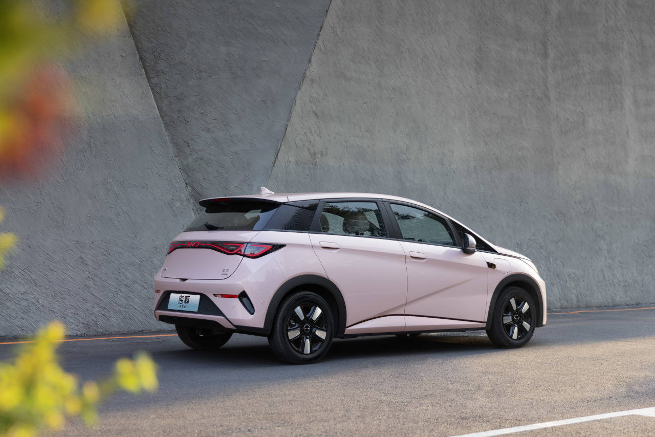 深度解析比亞迪海豚“百萬之路”:什么才叫A0級(jí)純電標(biāo)桿?