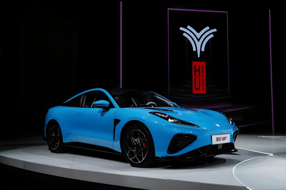 新能源“爛尾車”的走紅,是一場由現實倒逼出的消費智慧,也是一面映照產業病灶的鏡子