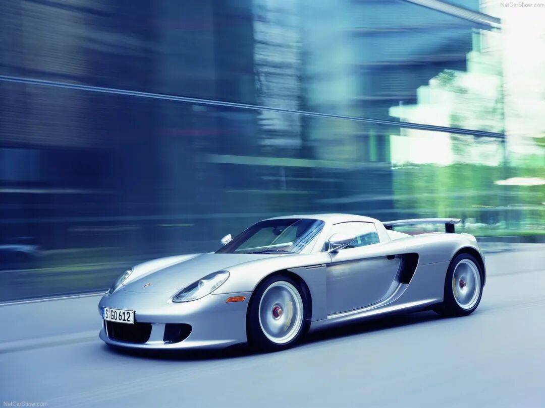 兩千萬的手動擋:能買Carrera GT的人,不關心這車多少錢